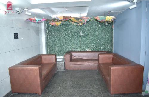 Rohini Hotel | Qotel Hotel Rama Rohini Sector-24 Couple Friendly