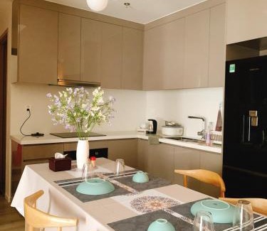 District 9 Apartment | Quân's Homestay