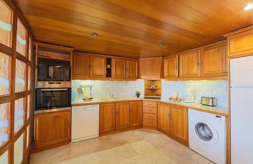Villefranche-sur-Mer Apartment | QUAI DES MARINIERES AP2015 by RIVIERA HOLIDAY HOME