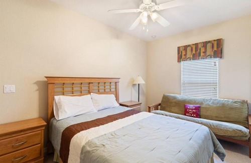 Kissimmee House | Quaint and Serene townhouse in Coral Cay resort subdivision