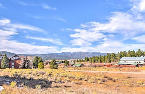 Angel Fire House | Quaint Angel Fire Townhome half Mi to Ski Slopes!