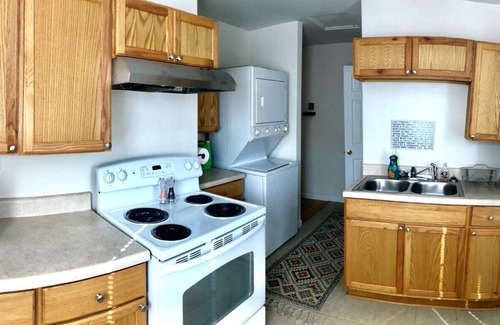 Avondale House | Quaint Bungalow "C" By Cahaba Brewery In Avondale