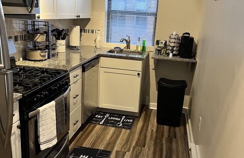 Downtown Baltimore Condo | Quaint “Charm City” Condo