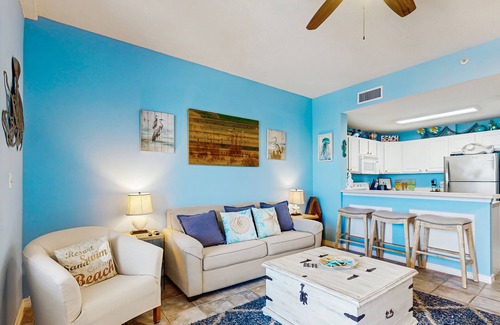 Fort Morgan Condo | Quaint Condo with Beautiful Gulf Views, a Shared Pool, Pool Spa, & Gym
