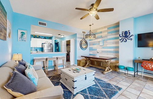 Fort Morgan Condo | Quaint Condo with Beautiful Gulf Views, a Shared Pool, Pool Spa, & Gym