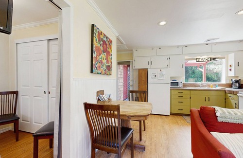 Tillicum Beach Cottage | Quaint cottage in the woods 75 yards to the beach - dog-friendly, firepit & WiFi