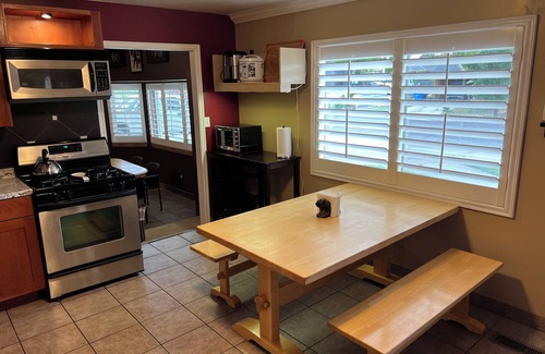 West Bountiful House | Quaint Cul-de-Sac Golf Course Getaway in West Bountiful