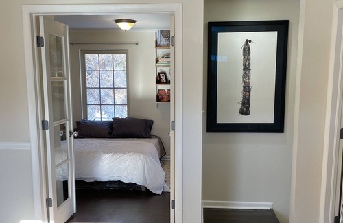 Golden House | Quaint Golden House with modern flair and dedicated office space for remote work