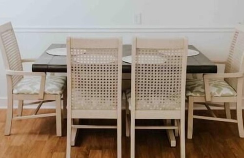 High Point House | Quaint home with King bed near downtown + HPU