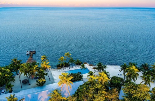 Long Key Hotel | Quaint Island Stay at the Lime Tree! 2 Units w/Private Balcony, Pool, Beach!