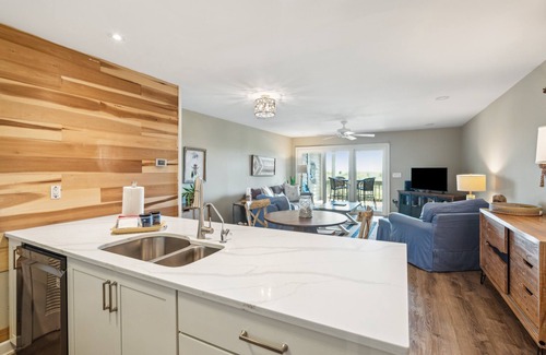 Seabrook Island Condo | Quaint Oceanfront, Lots of Amenities! 1389 Pelican