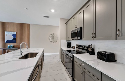 Reunion Condo | Quaint Townhome near Disney with Resort & Waterpark Access - 7846SD