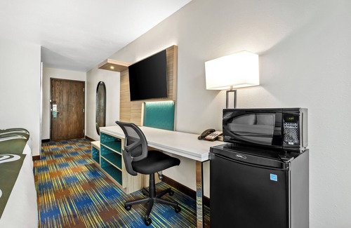 Brookings Hotel | Quality Inn Brookings - University