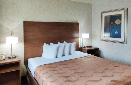 Flagstaff Hotel | Quality Inn Flagstaff East I-40