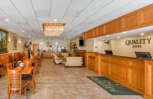 Ledgewood Hotel | Quality Inn Ledgewood - Dover
