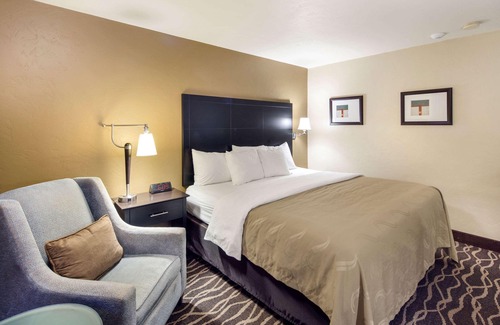 Moses Lake Hotel | Quality Inn Moses Lake