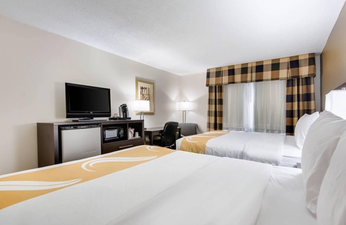 Oneonta Hotel | Quality Inn Oneonta Cooperstown Area