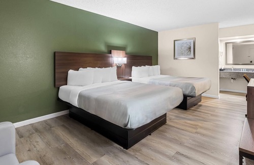 Port Wentworth Hotel | Quality Inn Port Wentworth Savannah North