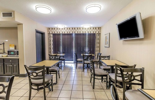 Savannah Hotel | Quality Inn Savannah I-95