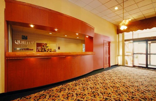 New Market Hotel | Quality Inn Shenandoah Valley