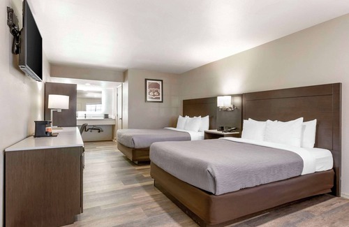 Show Low Hotel | Quality Inn Show Low