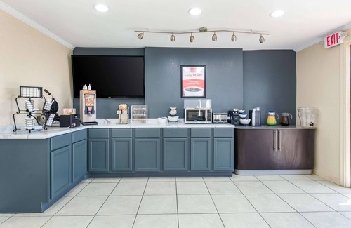 Columbus Hotel | Quality Inn & Suites Columbus West