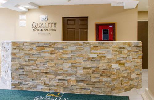 Maggie Valley Hotel | Quality Inn & Suites Maggie Valley - Cherokee Area