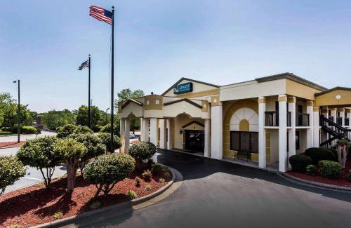 Mooresville Hotel | Quality Inn & Suites Mooresville-Lake Norman