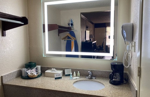 Orlando Hotel | Quality Inn & Suites Orlando Airport
