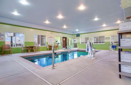 McCook Hotel | Quality Inn & Suites