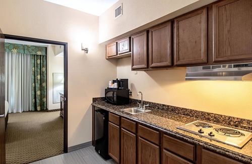 Robstown Hotel | Quality Inn & Suites