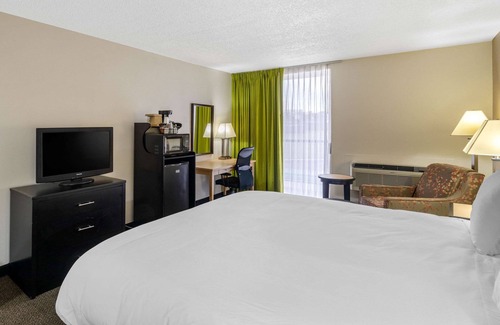 Tyler Hotel | Quality Inn Tyler - Lindale
