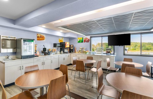 Johnstown Hotel | Quality Inn