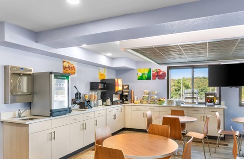 Johnstown Hotel | Quality Inn