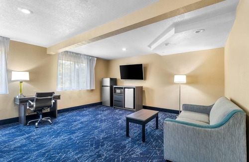 Johnstown Hotel | Quality Inn