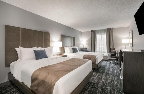 Marquette Hotel | Quality Inn