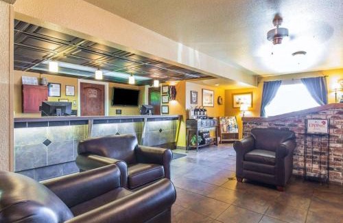 Winnemucca Hotel | Quality Inn Winnemucca - Model T Casino