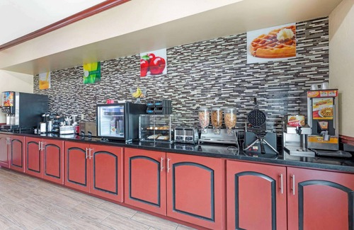 Wayne Hotel | Quality Suites