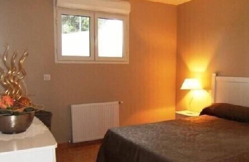 Bouzigues Villa | Quality villa up to 7 people near Agde, large heated pool over Thau Lagoon