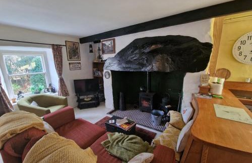 Tanygrisiau House | Quarry Cottage