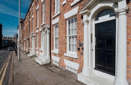 St George's Quarter Apartment | Quarter House, 1 Bed - Pass the Keys