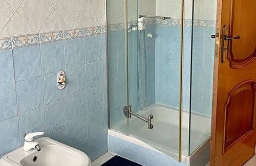 Torres Vedras House | Quarto Duplo com Varanda