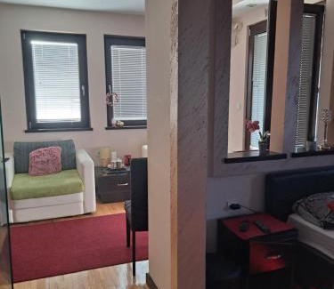 Medijana Apartment | Queen 2
