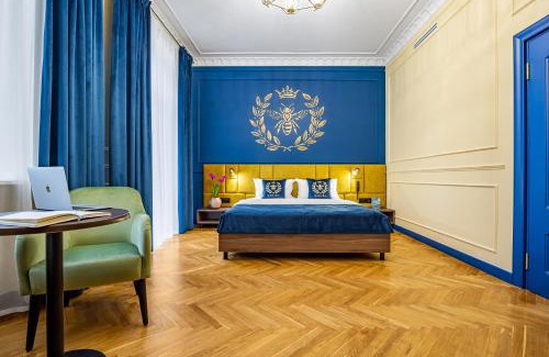 Afanasivsʹkyy Yar Hotel | Queen Bee