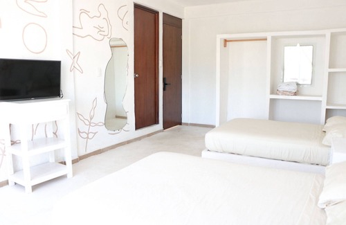 Ixtapa - Zihuatanejo Hotel | Queen Double Bed Room