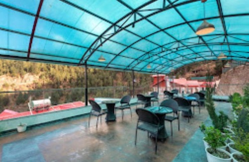 Theog Resort | Queen Himya Resort Kufri Shimla
