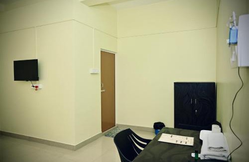 Sualkuchi Hotel | Queen's Residency