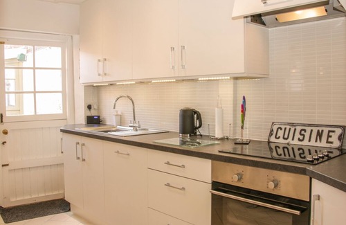 Much Wenlock Cottage | Queens Cottage
