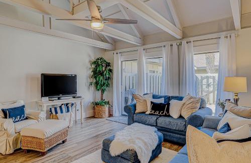 Palmetto Dunes Apartment | Queens Grant 601