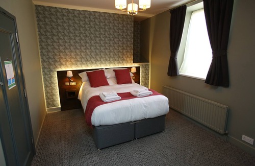 Rothbury House | Queens Head